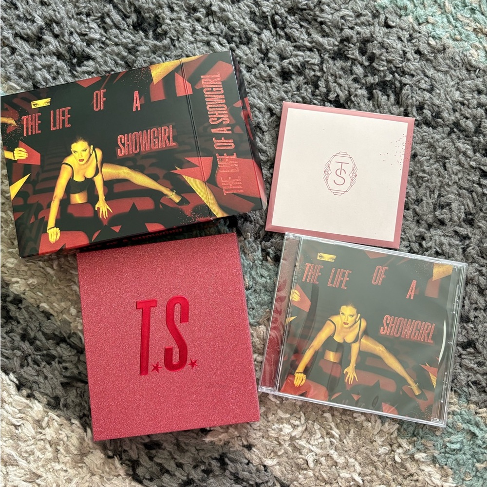 T.S. The Life of a Showgirl it’s frightening Box Set
